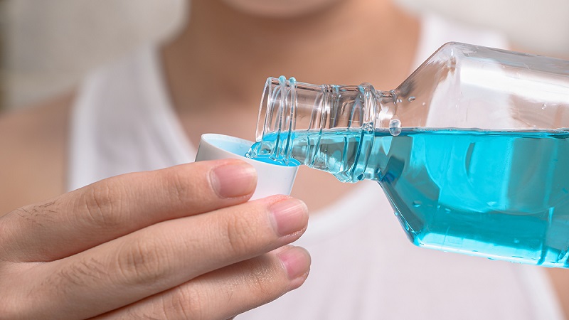 All-about-the-types-of-mouthwash-and-how-to-use-them.jpg